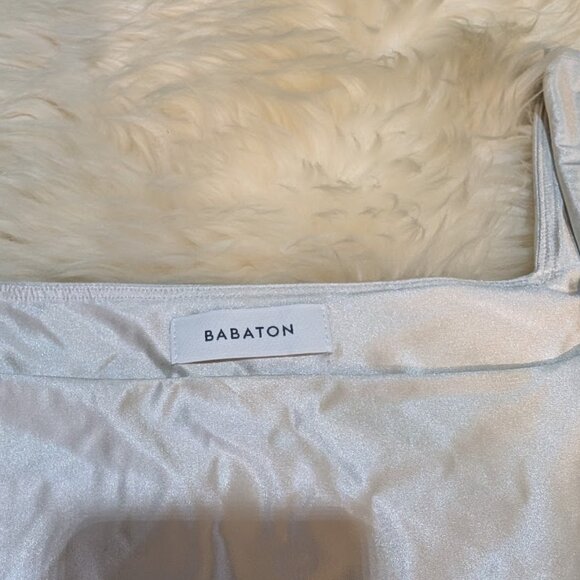 Aritzia Babaton Satinette Long Sleeve Matte Pearl Square Neck Body Suit Size L - Picture 4 of 6